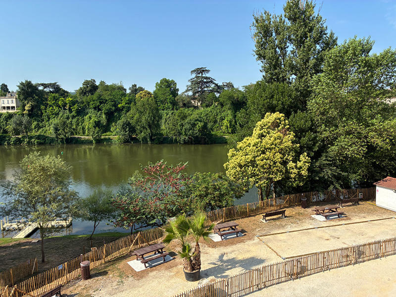 Maison - 547 m² - 14 pièces