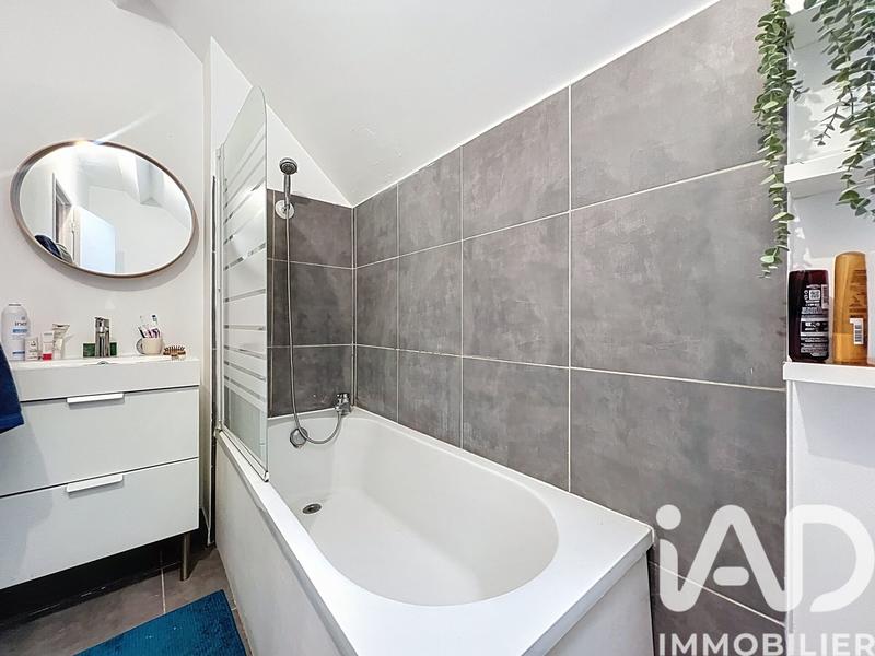 Maison - 81 m² - 3 pièces