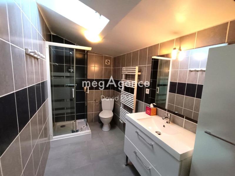 Maison en pierre - 101 m² - 5 pièces