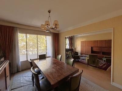 Appartement - 92 m² - 4 pièces