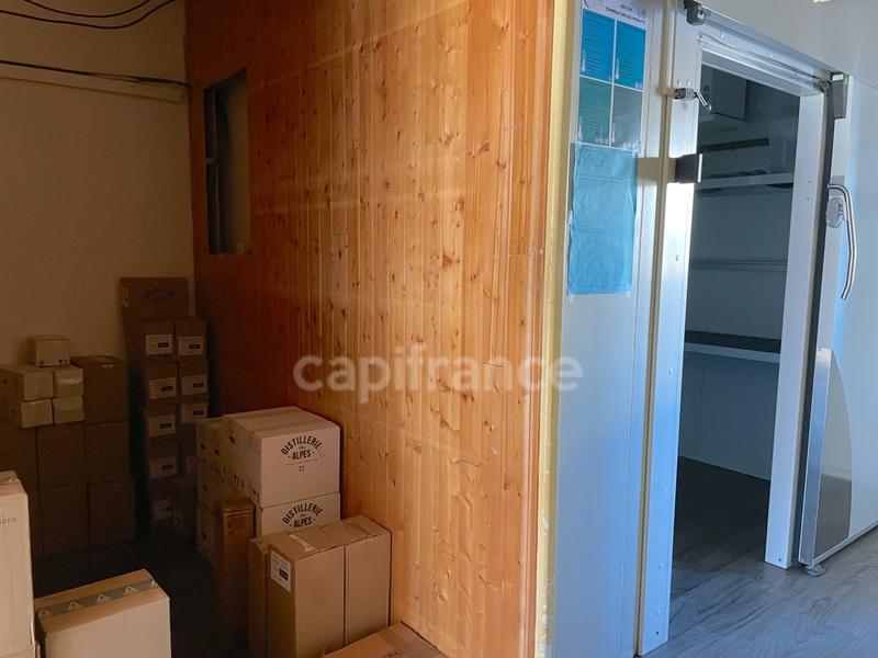 Local commercial - 51 m² - 1 pièce