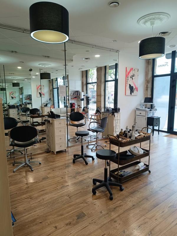 Local commercial - 82 m² - 1 pièce