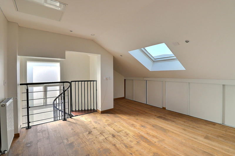 Maison - 153 m² - 7 pièces