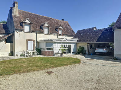 Maison - 154 m² - 8 pièces