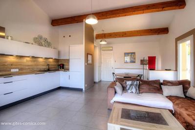 Appartement - 81 m² - 3 pièces