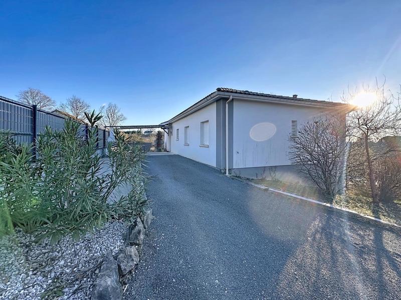 Maison - 110 m² - 5 pièces