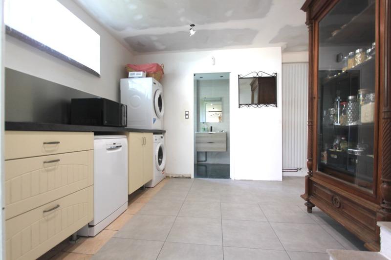 Maison - 175 m² - 9 pièces