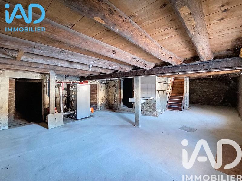 Maison - 260 m² - 7 pièces