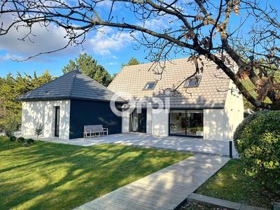 Maison - 170 m² - 5 pièces