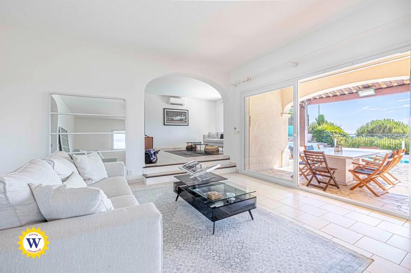 Villa - 220 m² - 6 pièces