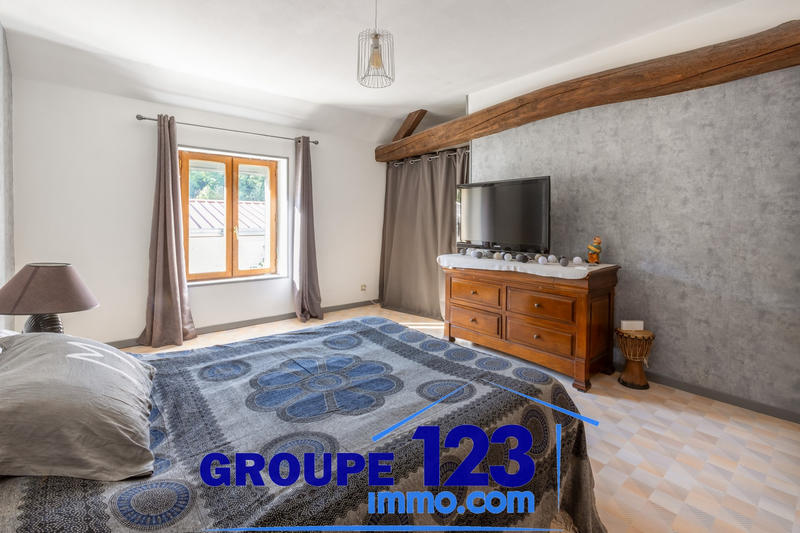 Maison - 169 m² - 4 pièces