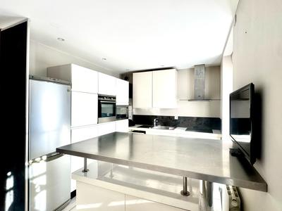 Appartement - 103 m² - 5 pièces