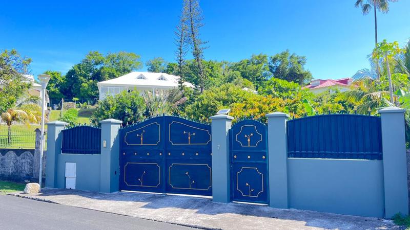 Villa - 200 m² - 6 pièces