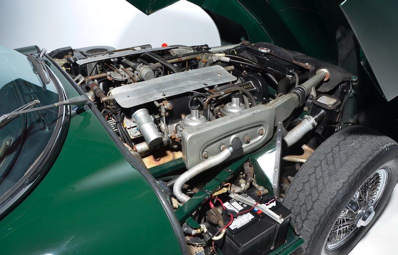 Jaguar E-Type Xke V12