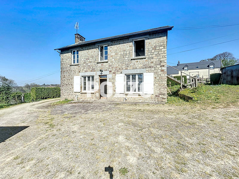 Maison - 87 m² - 5 pièces