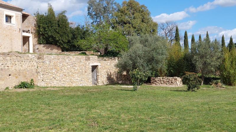 Maison - 600 m² - 10 pièces