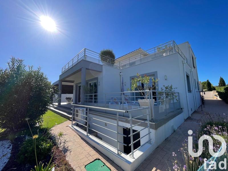 Maison de maîtres - 226 m² - 6 pièces