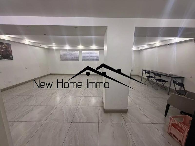 Local commercial - 2 pièces