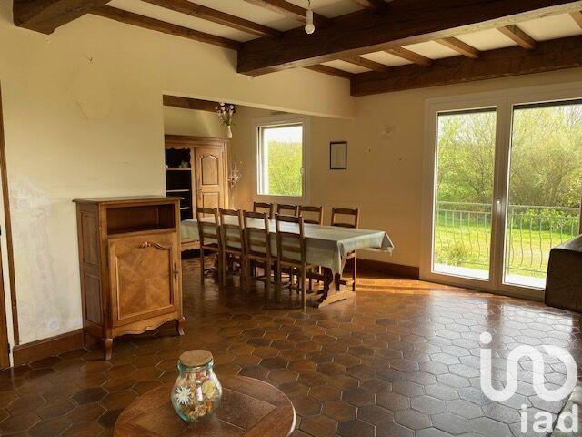 Maison - 136 m² - 7 pièces