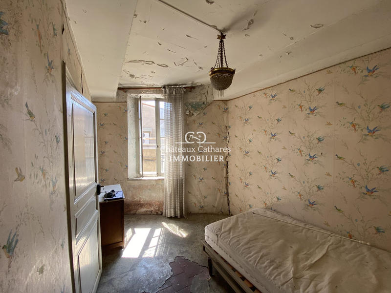 Maison - 235 m² - 9 pièces