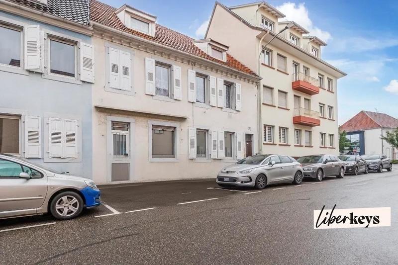 Divers - 74 m² - 4 pièces