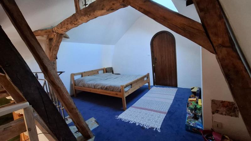 Maison - 207 m² - 7 pièces