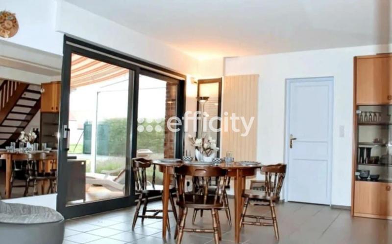 Pavillon - 121 m² - 7 pièces