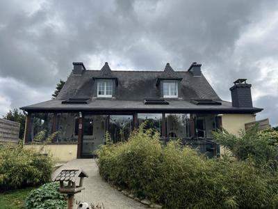 Maison - 140 m² - 7 pièces