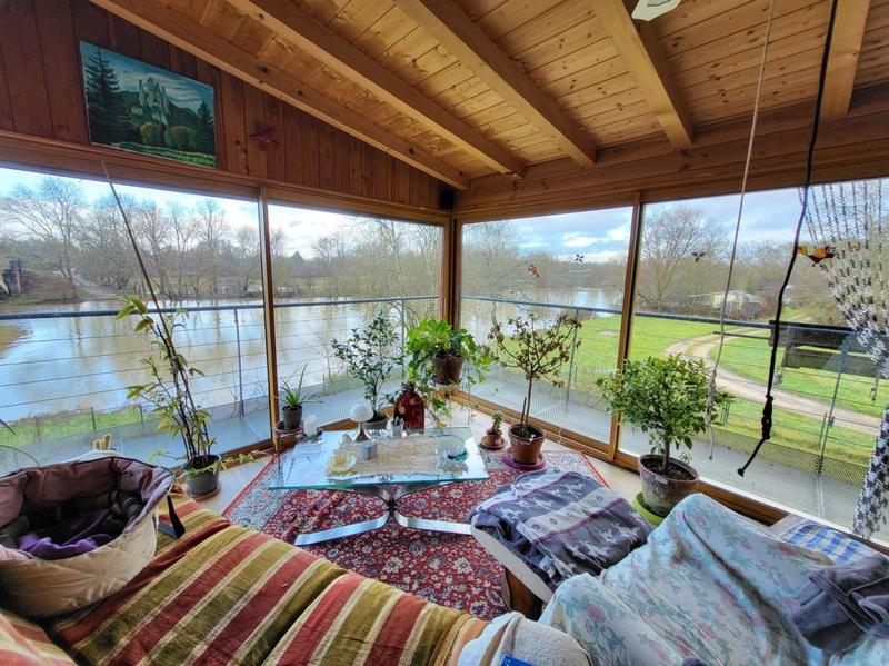 Maison - 92 m² - 5 pièces