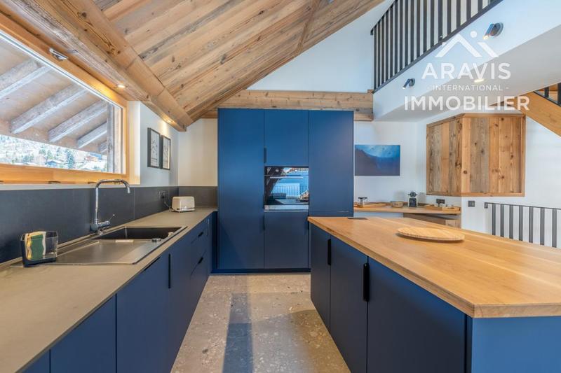 Appartement - 198 m² - 6 pièces