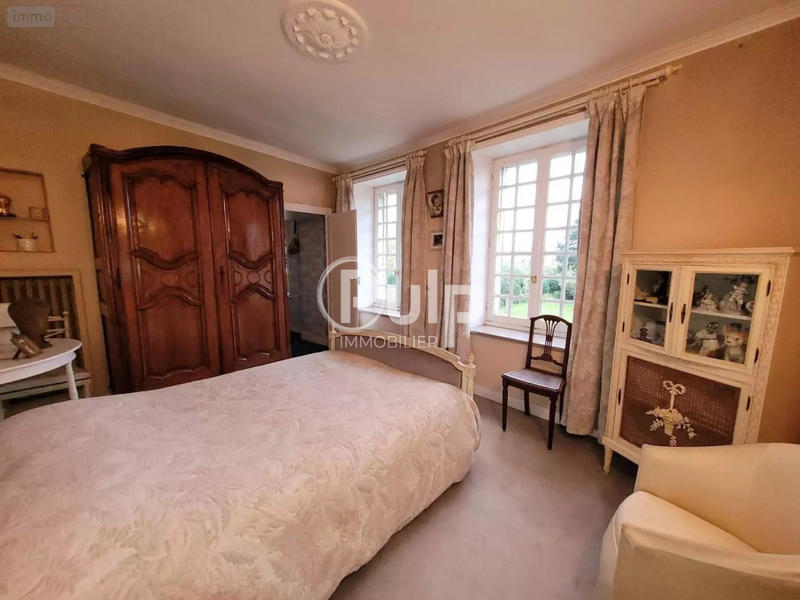 Maison de maîtres - 230 m² - 10 pièces