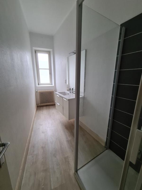 Appartement - 100 m² - 4 pièces