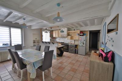 Maison - 105 m² - 5 pièces