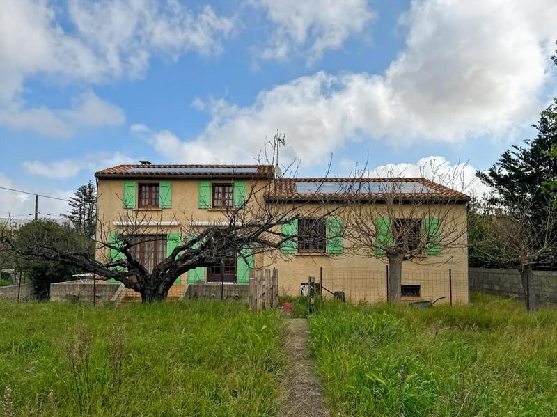 Maison - 157 m² - 7 pièces