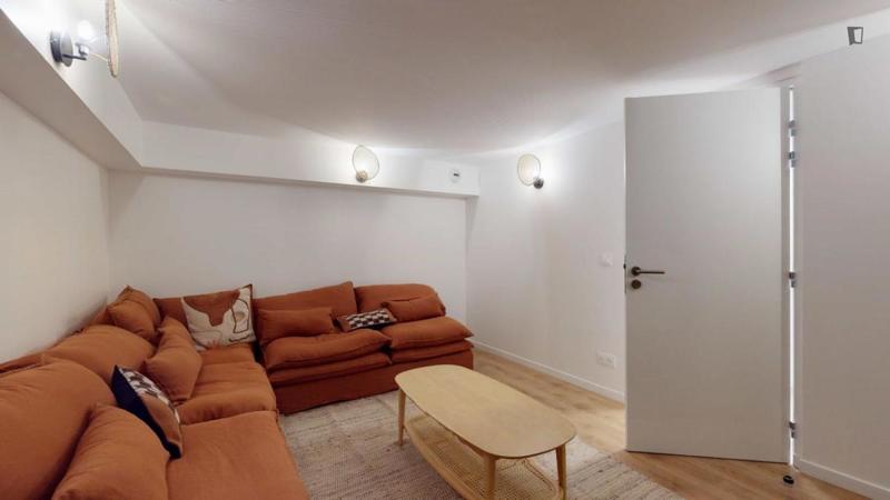 Chambre - 13 m² - 6 pièces