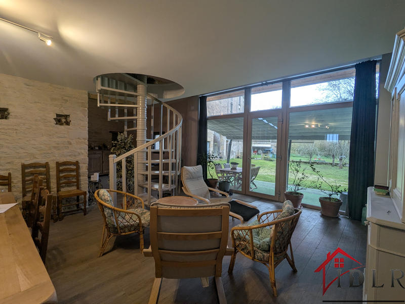 Maison - 148 m² - 5 pièces