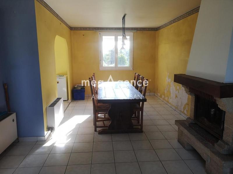 Maison - 96 m² - 5 pièces