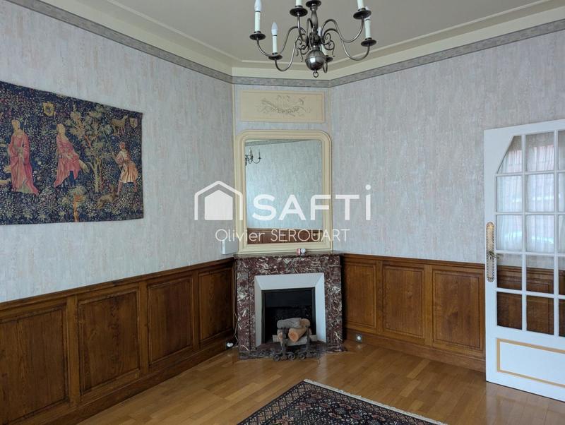 Maison - 158 m² - 7 pièces