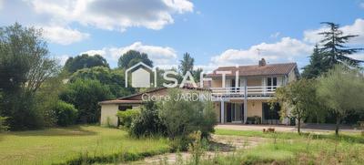 Maison - 165 m² - 7 pièces