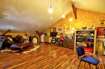 Maison - 350 m² - 6 pièces