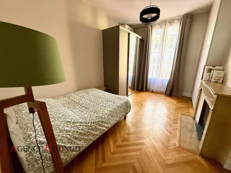 Appartement - 73 m² - 3 pièces