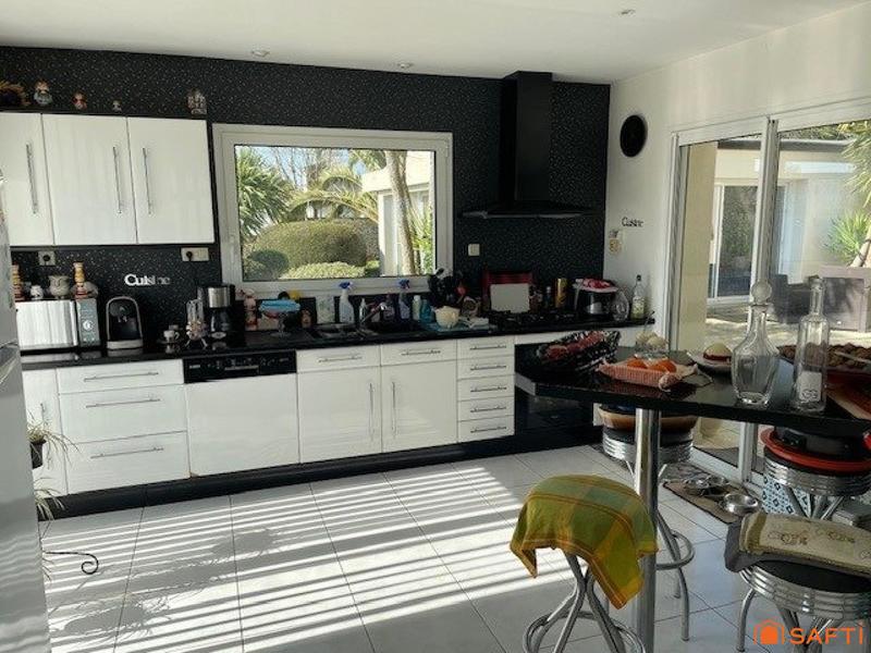 Maison - 190 m² - 7 pièces