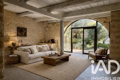 Maison - 225 m² - 11 pièces