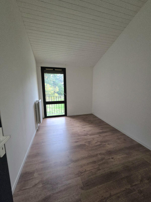 Maison - 180 m² - 8 pièces