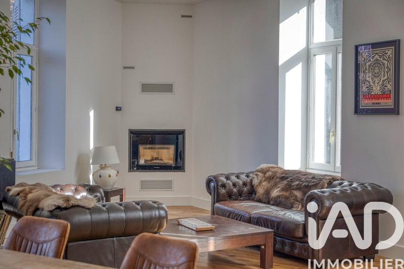 Maison - 241 m² - 6 pièces