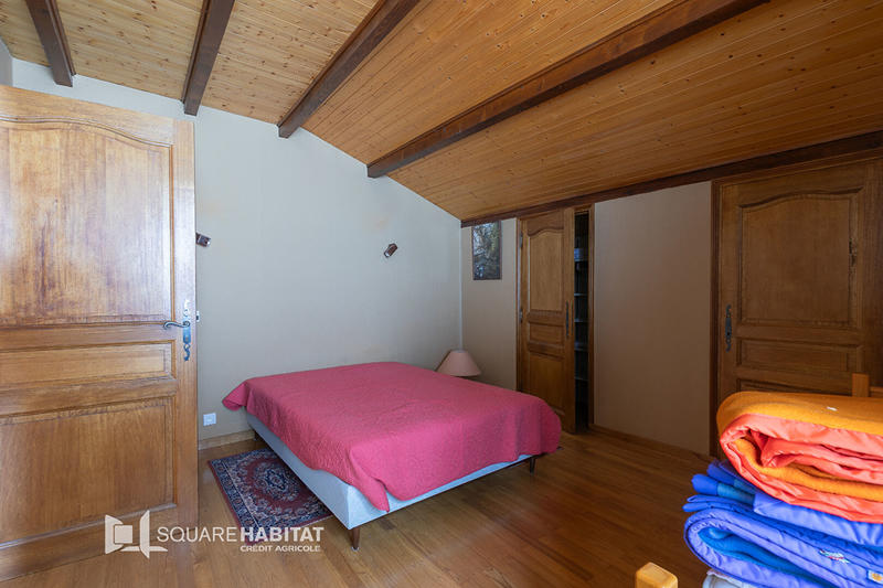 Maison - 147 m² - 7 pièces