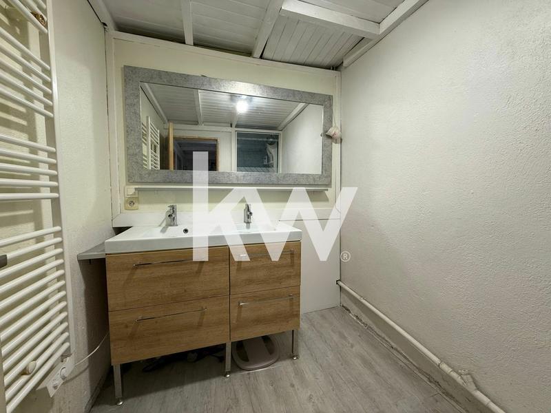 Maison - 92 m² - 5 pièces