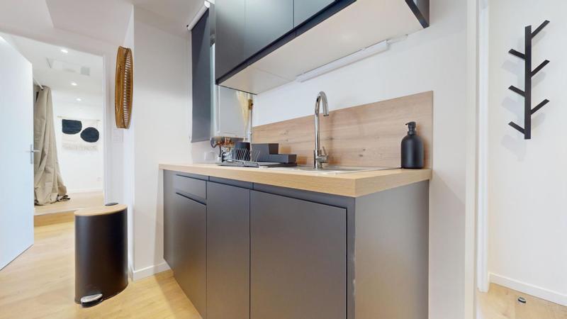 Appartement - 89 m² - 6 pièces