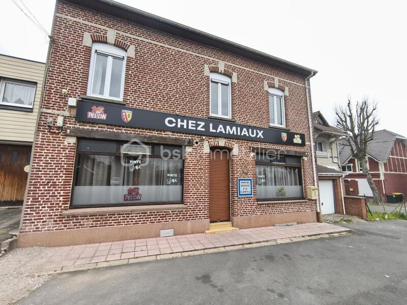 Immeuble - 180 m² - 7 pièces