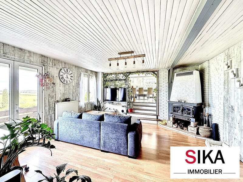 Maison - 99 m² - 4 pièces